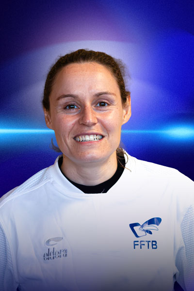 Ailière droite de l'équipe de France féminine