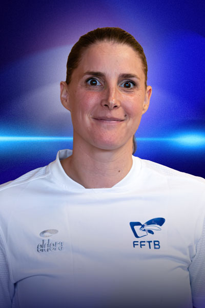 Ailière droite de l'équipe de France féminine
